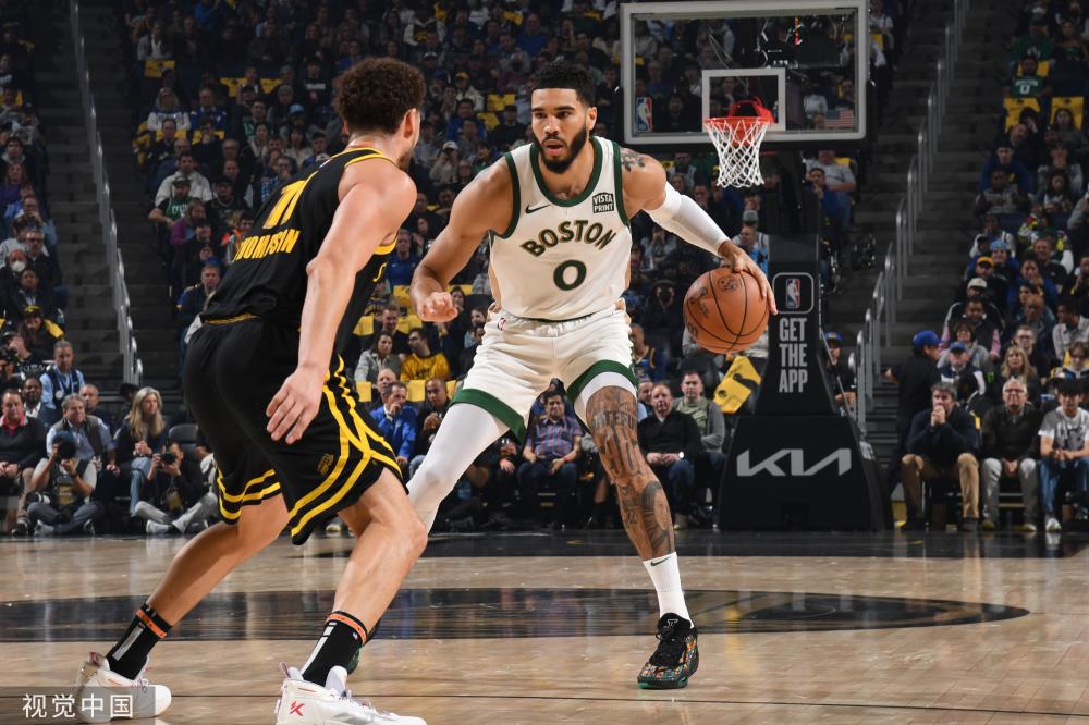 攻击线上的 攻击线上的